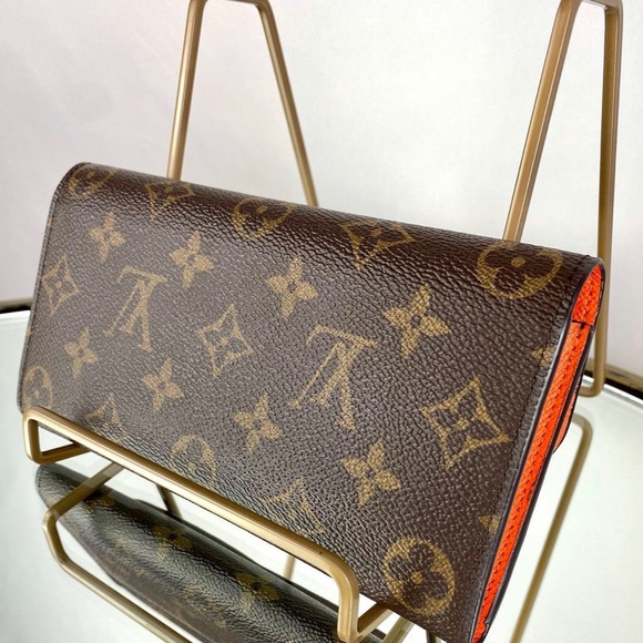 Monogram Emilie wallet - Picture 5 of 9